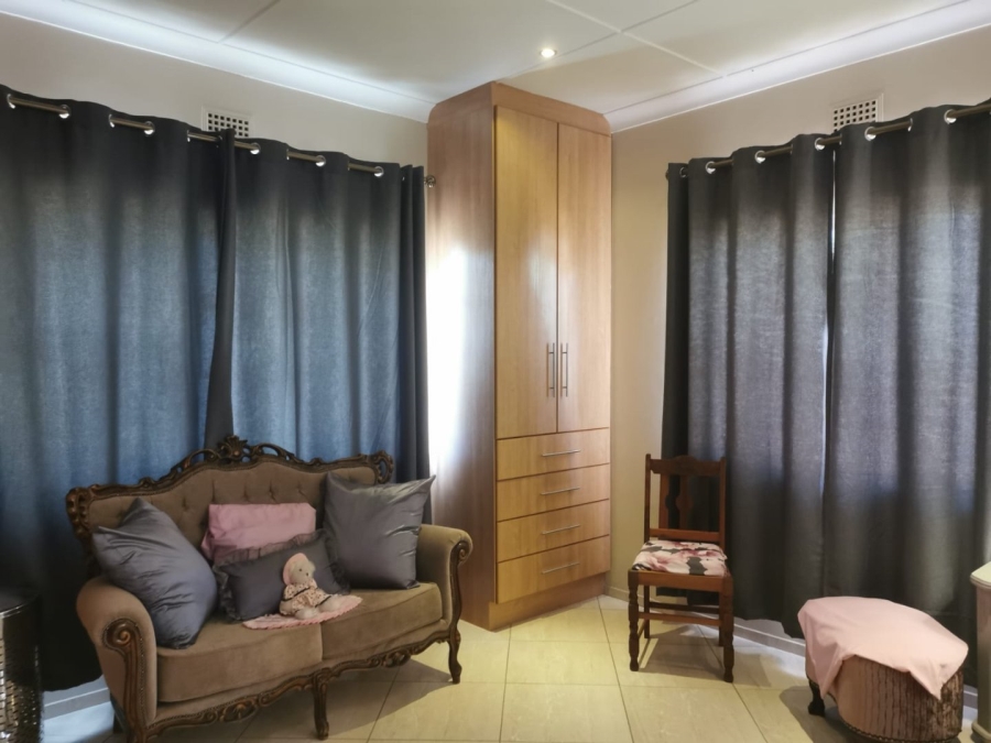 2 Bedroom Property for Sale in Bloemhof North West